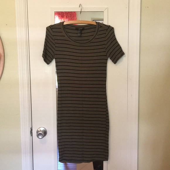 Striped ribbed fitted dress forever 21 - Picture 1 of 2